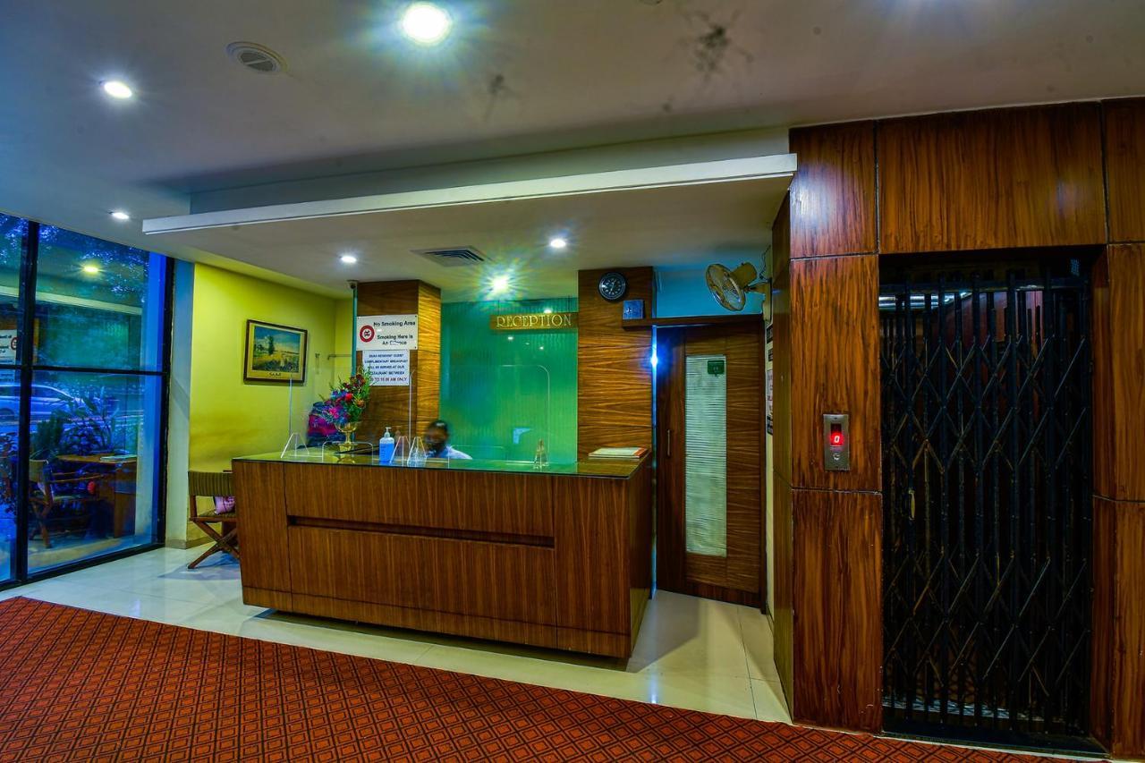 Hotel Pearl Kolhapur1 Exterior photo